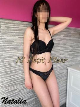 Dulces caperucitas , buscan lobo feroz