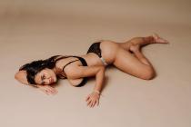 Tengo las braguitas de lado metemelo